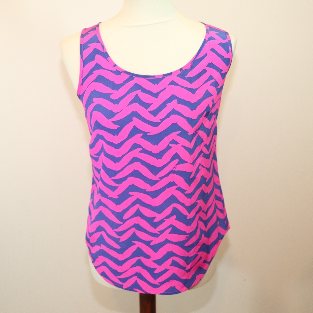 Lilly pultizer Alyssa Silk tank Racer Back XS - Picture 2 of 8